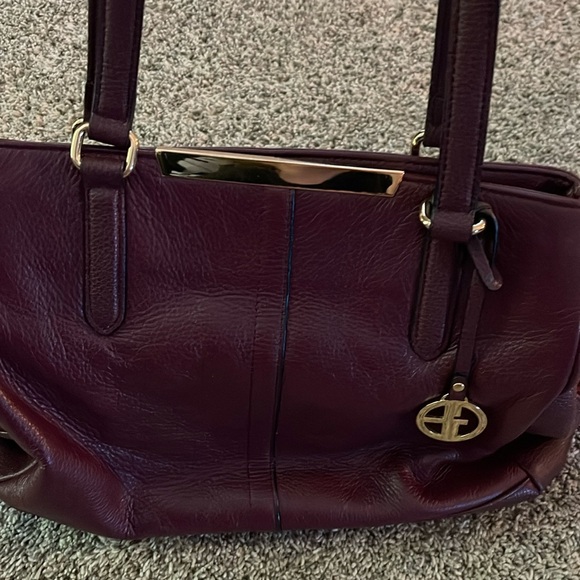 Giani Bernini Accessories - GIANI Bernini beautiful all leather handbag. Like new.